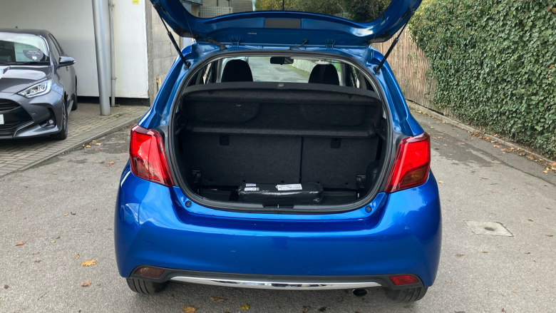 Toyota Yaris 1.33 VVT-i Icon 5dr CVT Petrol Hatchback